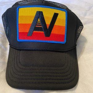 Aviator Nation - LOGO RAINBOW VINTAGE TRUCKER HAT